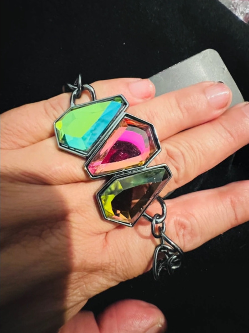 Source Unknown Multicolor Crystal Bracelet with Dark Metal Chain